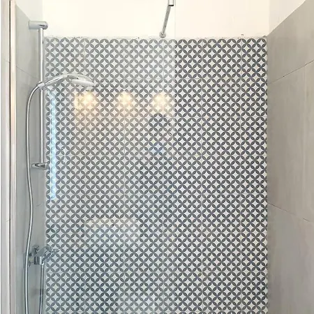 Anthea 圣毛罗奇伦托