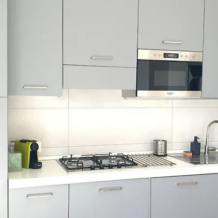 Apartament Anthea *